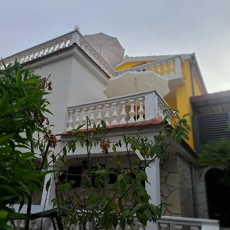 Ines Apartament Trogir